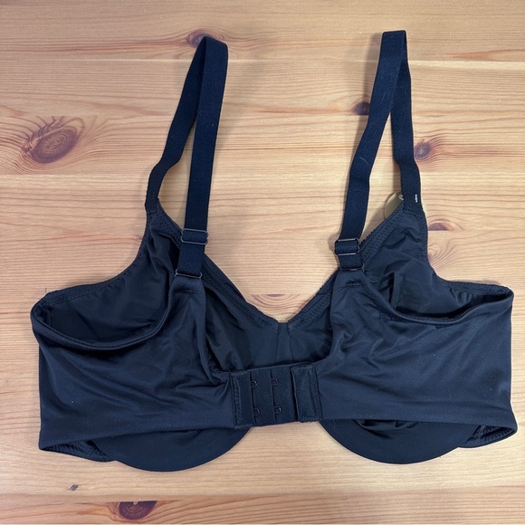Wacoal Underwire Bra with Navy Trim | Breathable Lift | Size 34D | NWOT - Picture 2 of 5